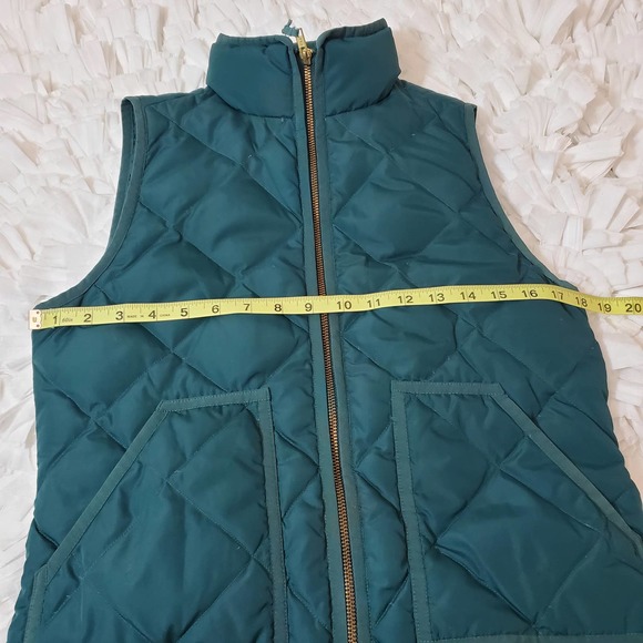 J. CREW | DOWN FEATHER QUILTED LIGHTWEIGHT PUFFER VEST FOREST GREEN WOMEN XS - Picture 14 of 16